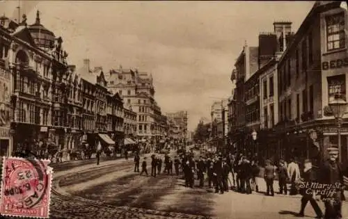 Ak Cardiff Wales, St Mary Street, belebte Straße, historische Gebäude, Wagentraffic, Fußgänger