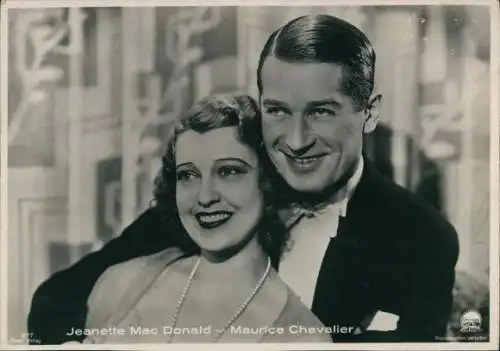 Ak Schauspielerin Jeanette MacDonald, Schauspieler Maurice Chevalier, Portrait