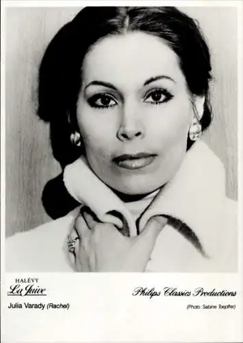 Foto Julia Varady, Sängerin