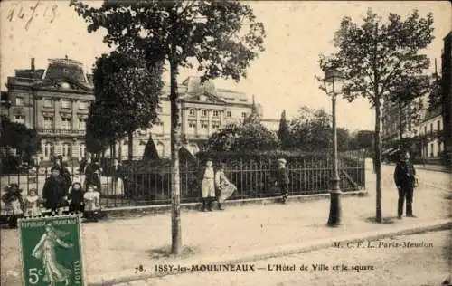 Ak Issy les Moulineaux Hauts de Seine, Rathaus, Platz, Kinder