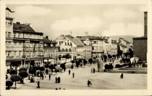 Ak Jablonec nad Nisou Gablonz an der Neiße Region Reichenberg, Rudé náměstí