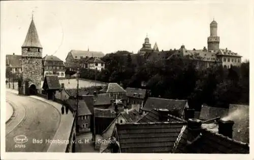 Ak Bad Homburg vor der Höhe Hessen, Schloss, Altstadt, Türme, Strasse, Nebel, Schwarz-Weiß-Foto