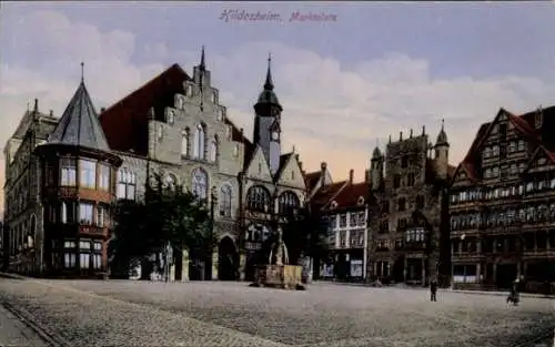 Ak Hildesheim a.d. Innerste, Rathaus und Brunnen am Marktplatz