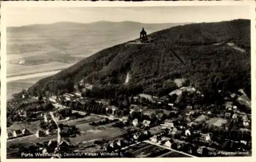 Ak Porta Westfalica, Fliegeraufnahme, Kaiser Wilhelm I. Denkmal