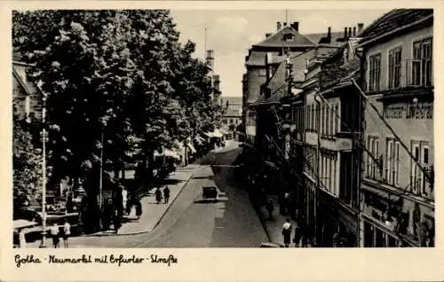 Ak Gotha in Thüringen, Gotha Neumarkt mit Erfurter Straße, historische Architektur, Straßenans...