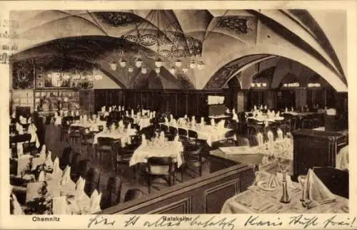 Ak Chemnitz in Sachsen, Innenansicht des Chemnitzer Ratskellers, Tische und Stühle, schön deko...