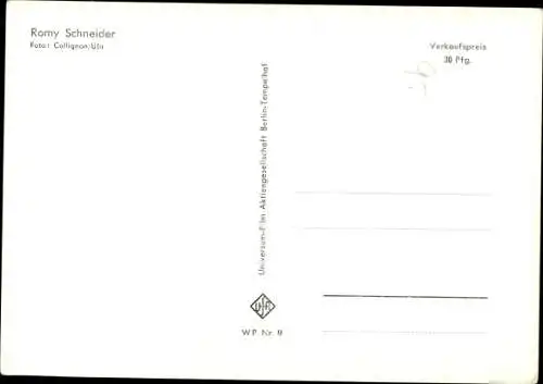 Ak Schauspielerin Romy Schneider, Portrait, Weiße Bluse