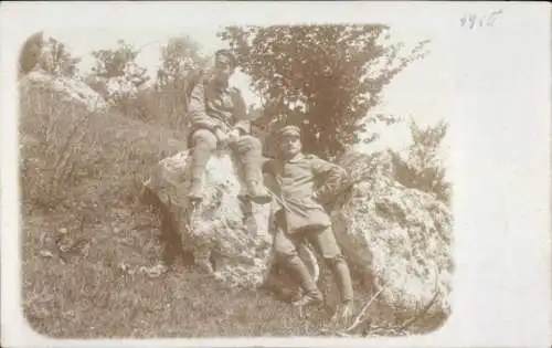 Foto Ak Deutsche Soldaten in Uniformen, Kaiserzeit, Jahr 1915