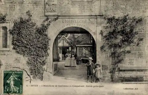 Ak Dives sur Mer Calvados, Hostellerie Guillaume le Conquerant, Entree principale