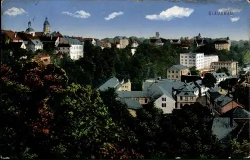 Ak Glauchau in Sachsen, Stadtansicht von  grüne Bäume, Häuser im Vordergrund, Himmel mit Wolken