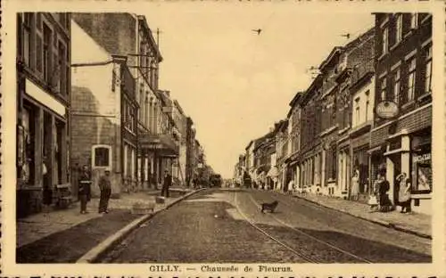 Ak Gilly Charleroi Wallonien Hennegau, Straße mit Gebäuden, Schienen, Menschen, Hund