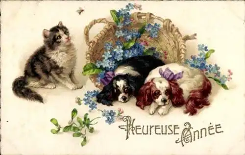 Ak Fröhliches Neujahr, Katze, zwei Hunde, Korb mit Vergissmeinnicht