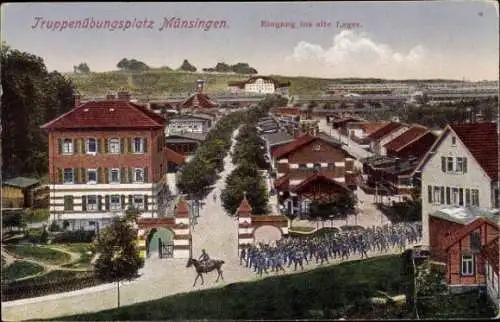 Ak Münsingen in Württemberg, Truppenübungsplatz, Truppenübungsplatz Münsingen. Eingang ins alt...