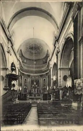 Ak Saint Tropez Var, Innenraum der Kirche