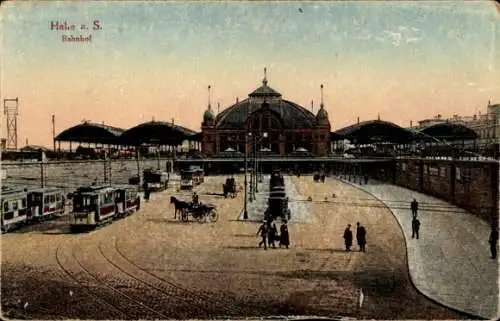 Ak Halle an der Saale, Bahnhof, Straßenbahnen