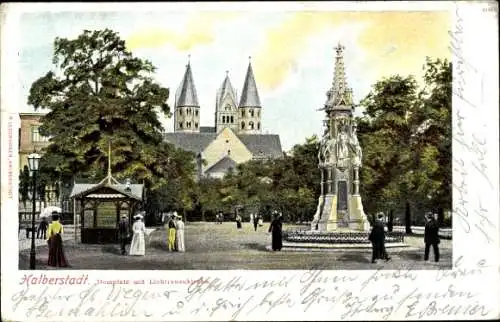 Ak Halberstadt Sachsen Anhalt, Domplatz mit Liebfrauenkirche
