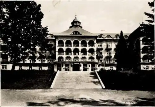 Ak Lázně Jeseník Bad Gräfenberg Frývaldov Freiwaldau Reg. Olmütz, Prießnitz Sanatorium