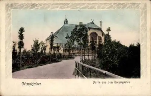 Ak Gelsenkirchen im Ruhrgebiet, Vorderseite zeigt ein Gebäude im Kaisergarten, malerisch umgeb...