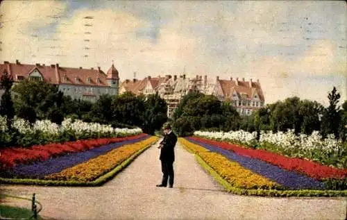 Ak Erfurt in Thüringen, Haupteingang zur Gärtnerei J. C. Schmidt, Blumenfelder