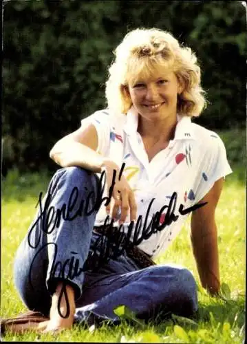 Ak deutsche Skirennläuferin Regina Mösenlechner, Autogramm