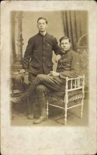 Foto Ak Portrait zweier Soldaten