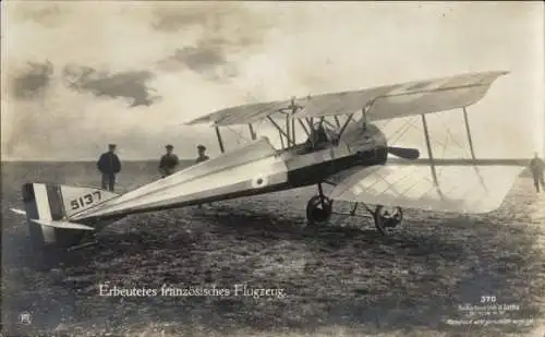 Ak Erbeutetes französisches Flugzeug, Kriegsbeute, I. WK