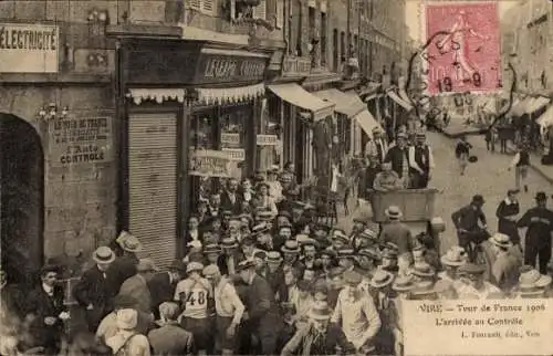 CPA Vire, Tour de France 1906, Arrivee au Controle