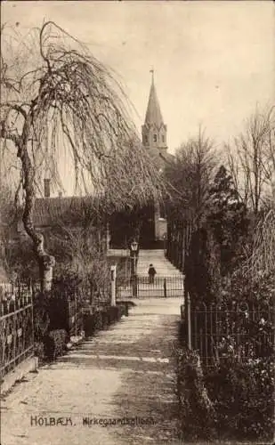 Ak Holbæk Holbaek Dänmark, Kirche, Gartenanlagen, Weg, Laterne, historische Architektur