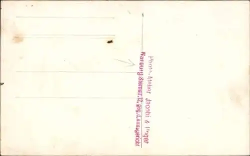 Studentika Foto Ak Männer in Uniformen, Standarte, Studenten