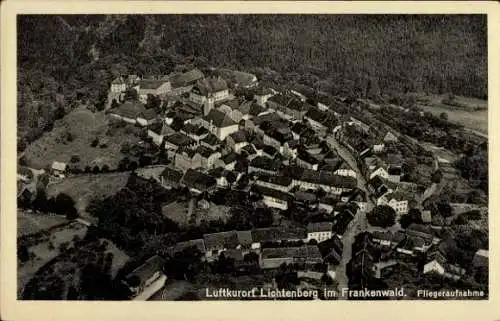 Ak Lichtenberg im Frankenwald, Fliegeraufnahme der Ortschaft