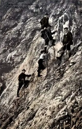 Ak Steiermark Österreich, Hunerscharte, Schwarzweiß Foto von einer Klettertour auf den Berg Hu...