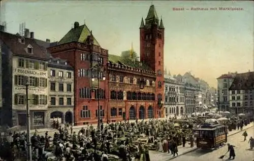 Ak Basel Stadt Schweiz, Basel Rathaus, Markt mit Ständen und Straßenbahn, historische Architektur