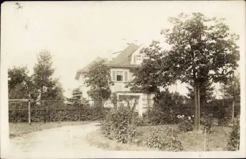 Foto Ak Pulsnitz Sachsen, Teilansicht vom Haus