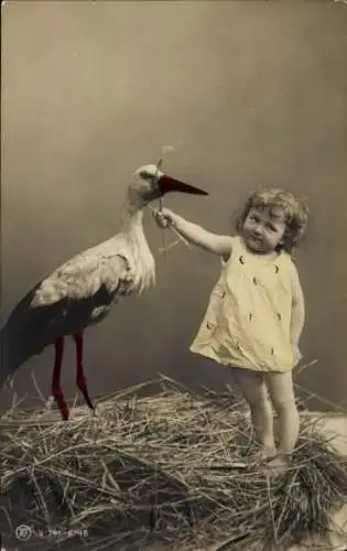 Ak Storch und Kind, Storchennest, Geburt