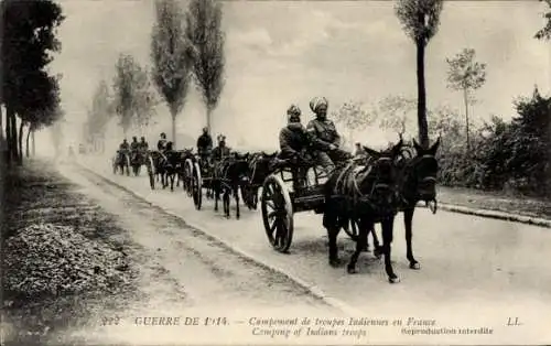 CPA La Guerre 1914, Campement de troupes Indiennes en France