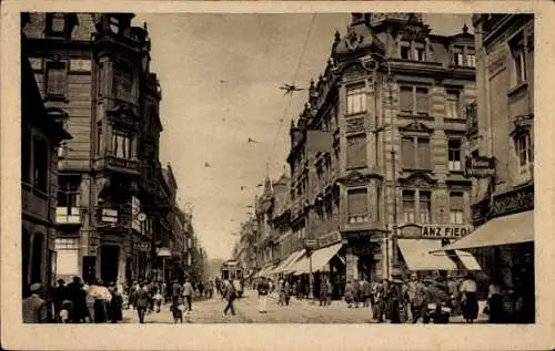 Ak Saarbrücken im Saarland, Stadtansicht, Bahnhofstraße, viele Menschen, Straßenbahn, Geschäfte
