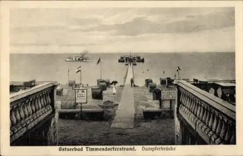 Ak Ostseebad Timmendorfer Strand, Ostseebad Timmendorferstrand, Dampferbrücke, Strandbereich
