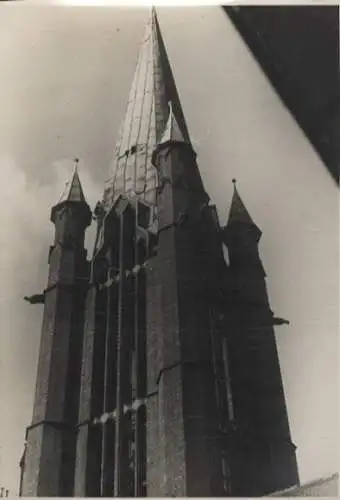 Original Foto Berlin-Kreuzberg, Yorckstraße, St. Bonifatius-Kirche, um 1946, ca. 13 x 18 cm