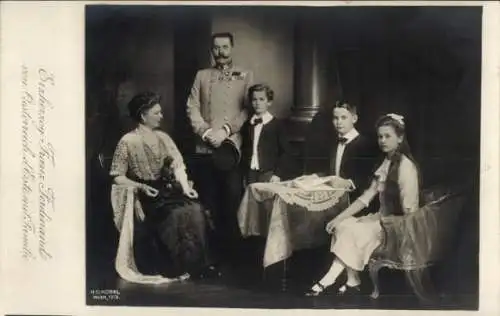 Ak Erzherzog Franz Ferdinand mit seiner Familie, Gruppenportrait, BKWI