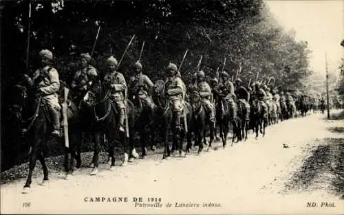 CPA La Guerre 1914, Patrouille de Lanciers indous