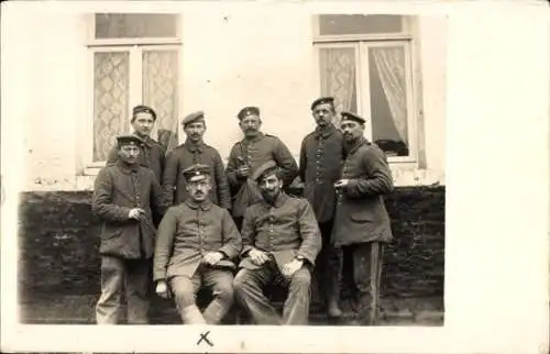 Foto Ak Deutsche Soldaten in Uniform, Gruppenbild