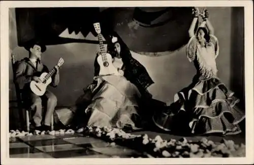 Ak Spaansche Dansgroep, Internationale Poppententoonstelling 1940-1945