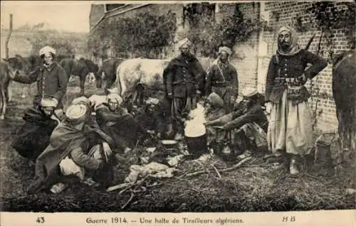 CPA Guerre 1914, Une halte de Tirailleurs algeriens