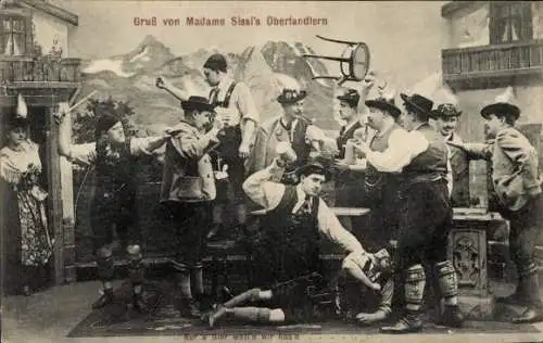 Ak Madame Sissis Oberlandlern, Volkstrachten