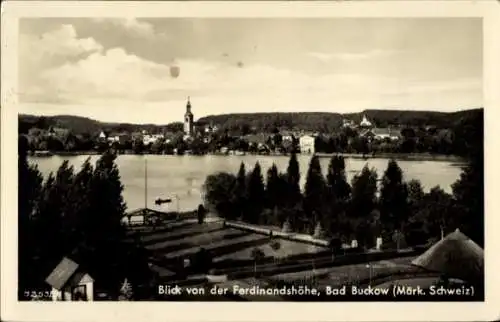 Ak Buckow in der Märkischen Schweiz, Blick von der Ferdinandshöhe, Kirche