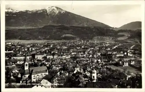 Ak Hötting Innsbruck in Tirol, Innsbruck mit Hötting, Berglandschaft, Kirche im Vordergrund