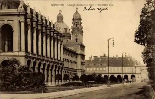 Ak München, Hofbräuhaus, Königliche Residenz, Hofgarten, Palais Royal