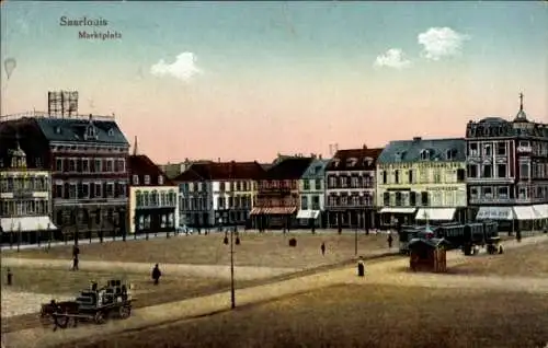 Ak Saarlouis im Saarland, Marktplatz, Gebäude, Straßenverkehr, Postkarte