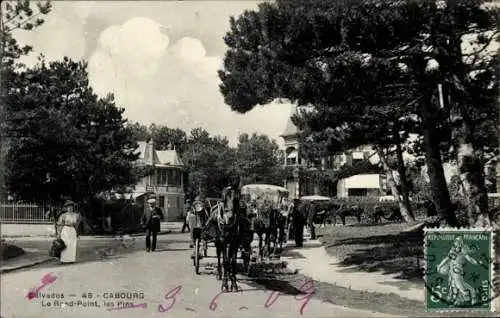 Ak Cabourg Calvados, Le Rond-Point, les Pins, Kutschen