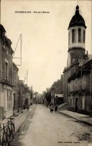 Ak Courseulles sur Mer Calvados, Rue de l'Eglise